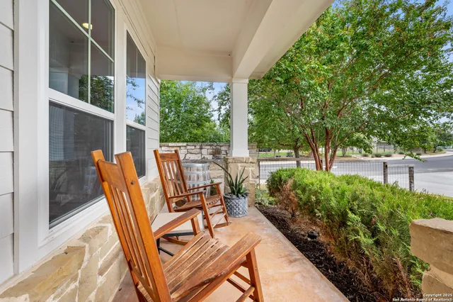 a view of outdoor space yard and patio