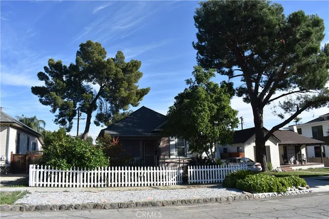 $739,000 | 562 North 1st Avenue, Upland, CA 91786