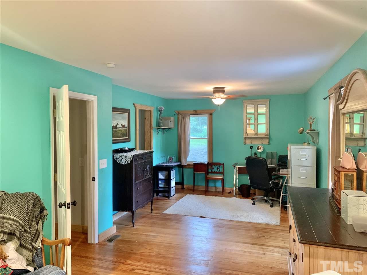 822 Frank Street Roxboro, NC 27573 - Photo 14 of 26