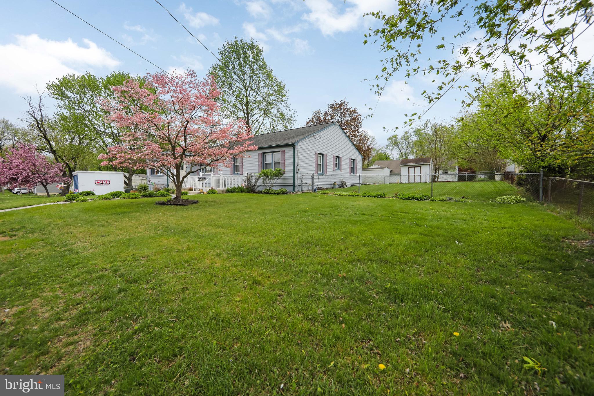 356 3rd Avenue Lindenwold, NJ 08021 - Photo 3 of 21 Gallery Image 3