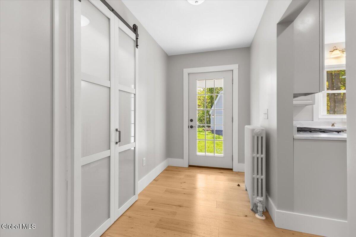 33 James Street Lake George, NY 12845 - Photo 13 of 43 32-IMG_6898