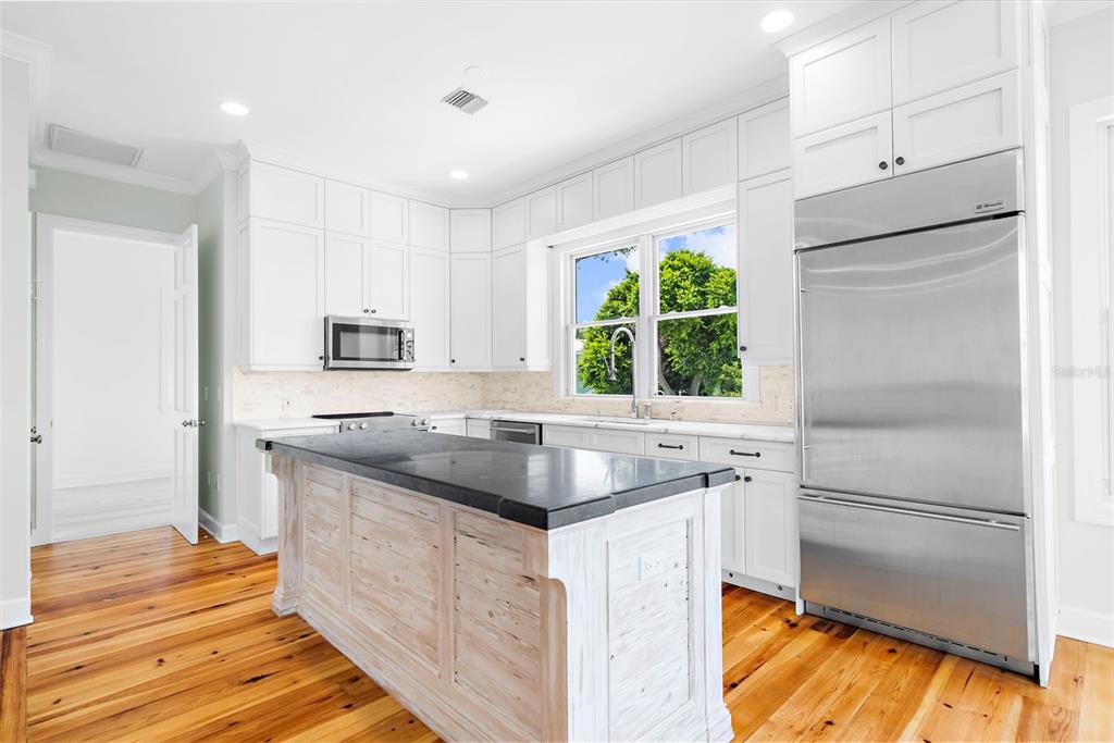 6415 Manasota Key Roads Englewood, FL 34223 - Photo 6 of 45