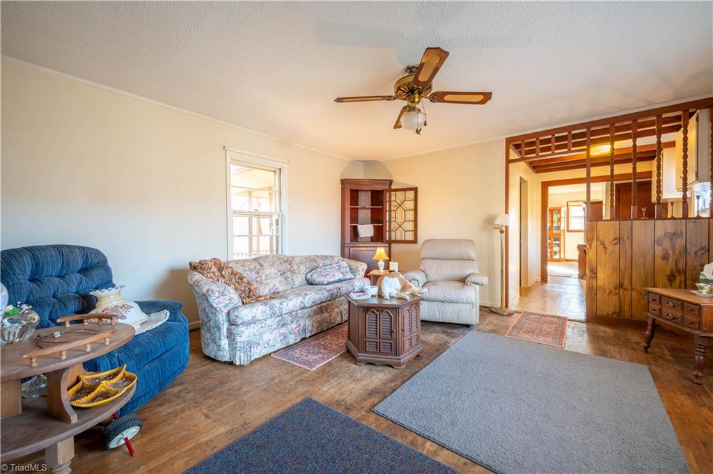 5102 Vogler Road Pfafftown, NC 27040 - Photo 21 of 36 Gallery Image 21