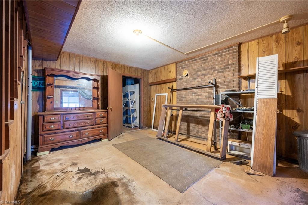 5102 Vogler Road Pfafftown, NC 27040 - Photo 27 of 36 Gallery Image 27