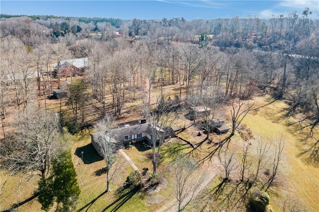 5102 Vogler Road Pfafftown, NC 27040 - Photo 34 of 36 Gallery Image 34
