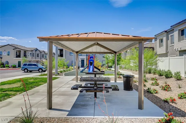 $360,000 | 7320 North Decatur Boulevard, Unit 5, North Las Vegas, NV 89084