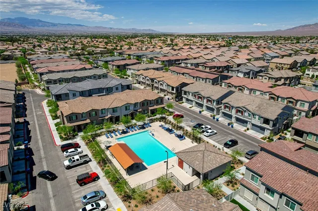 $360,000 | 7320 North Decatur Boulevard, Unit 5, North Las Vegas, NV 89084