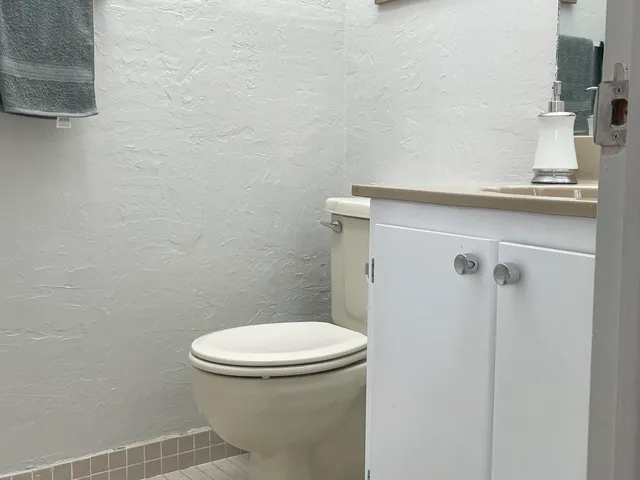 $1,300 | 15036 Ashland Lane, Unit 51, Delray Beach, FL 33484