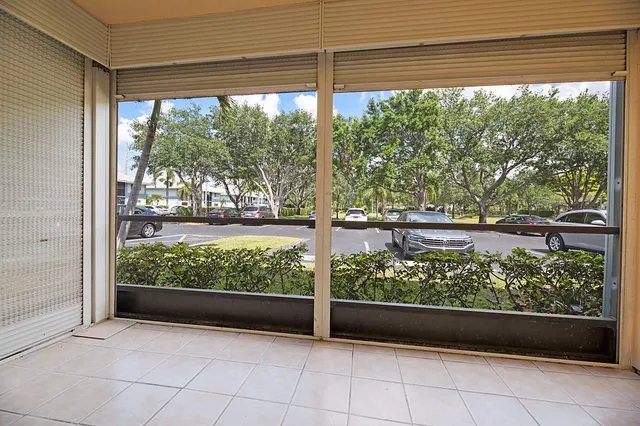 $1,300 | 15036 Ashland Lane, Unit 51, Delray Beach, FL 33484