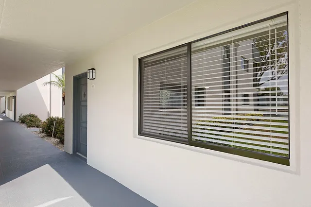 $1,300 | 15036 Ashland Lane, Unit 51, Delray Beach, FL 33484