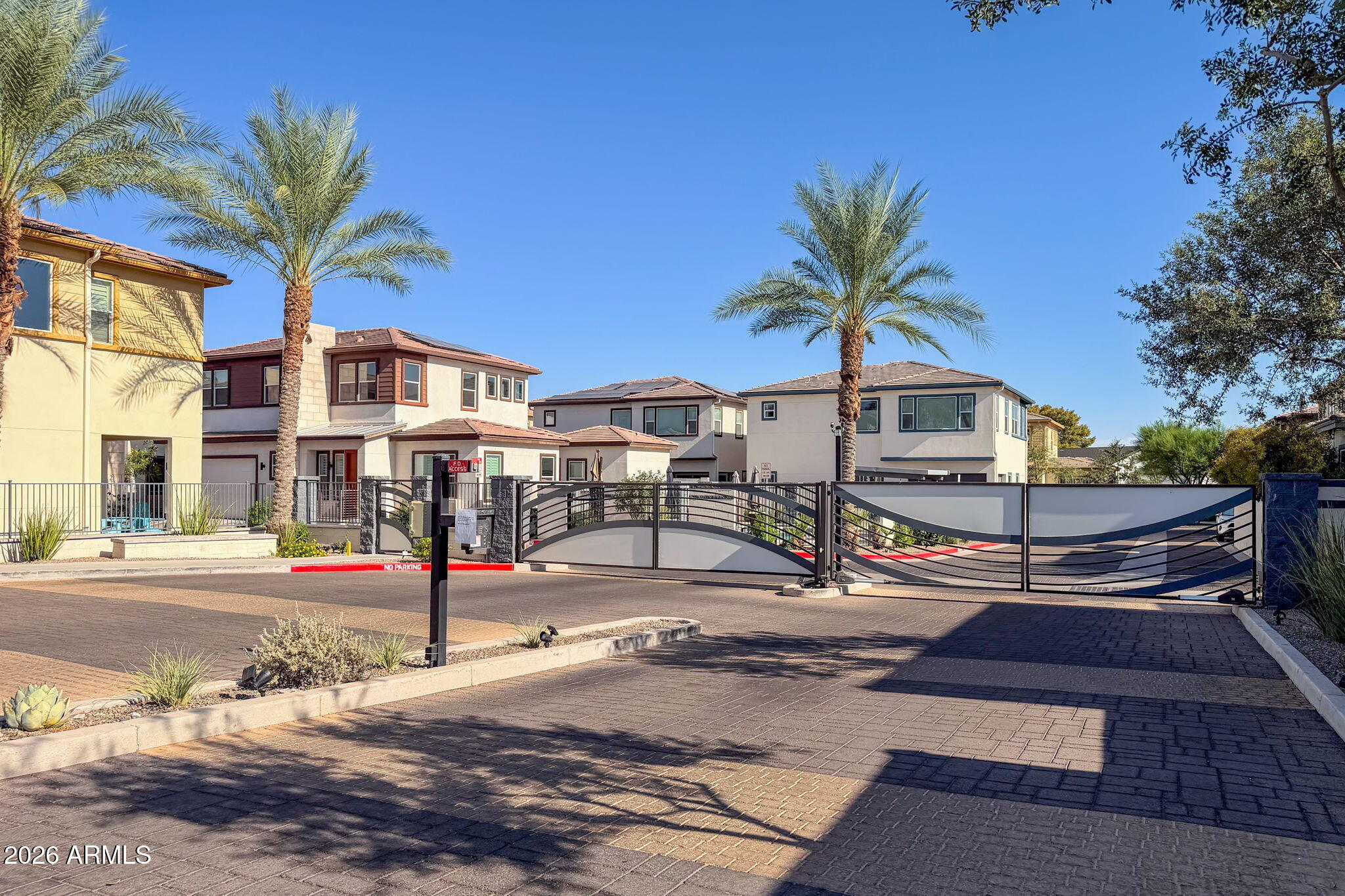 1555 East Ocotillo Road, Unit 9 Phoenix, AZ 85014 - Photo 37 of 41 Gated Entrance