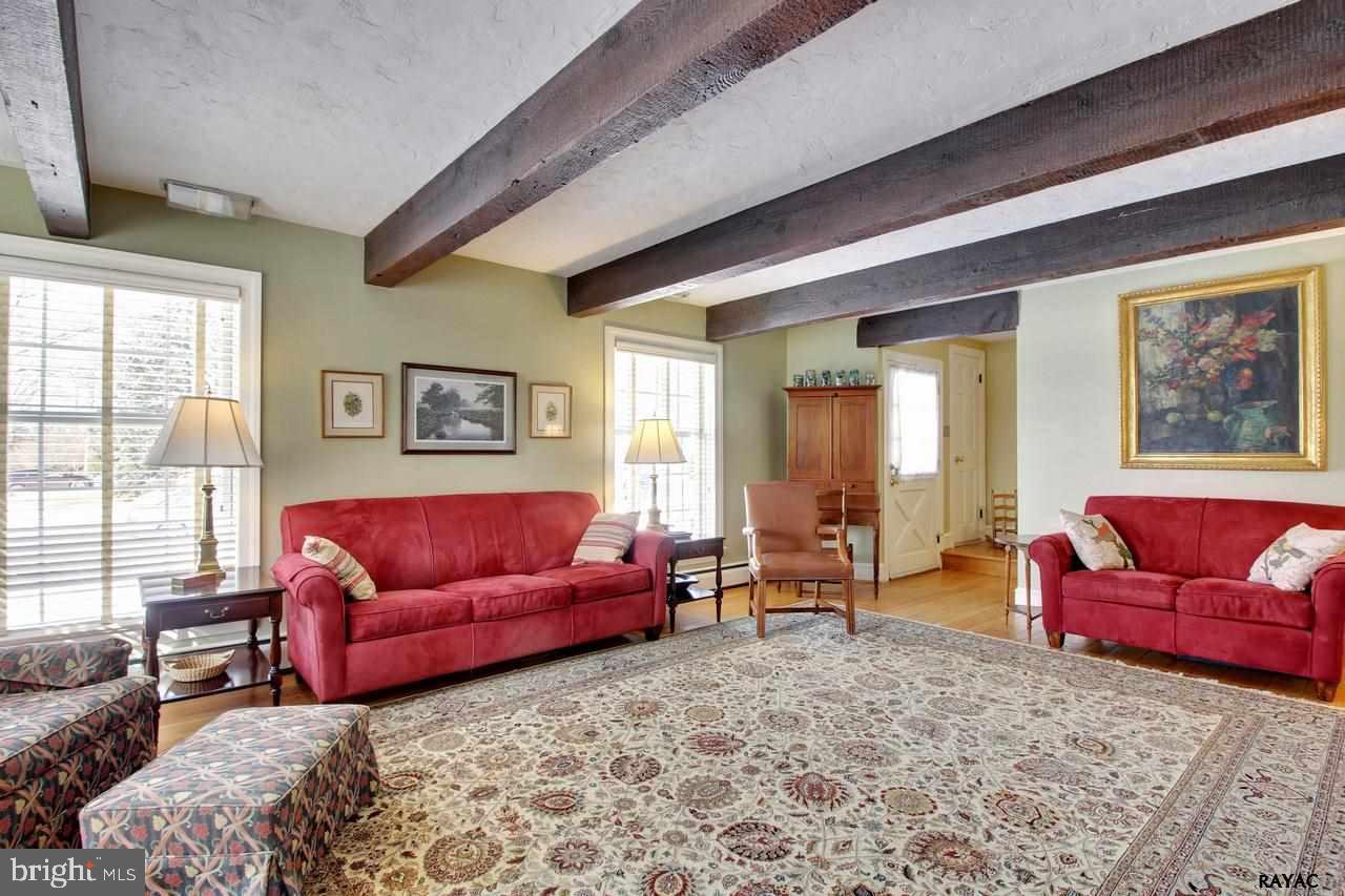 827 McCosh Street Hanover, PA 17331 - Photo 9 of 23 Gallery Image 9