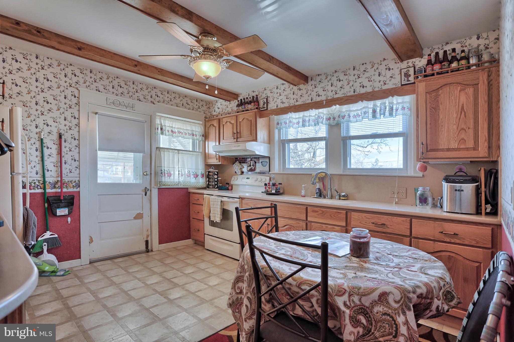 320 State Street Shillington, PA 19607 - Photo 11 of 28 Gallery Image 11