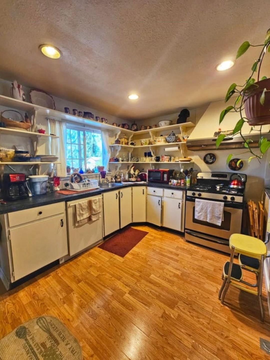 1388 East Street Addy, WA 99101 - Photo 8 of 26