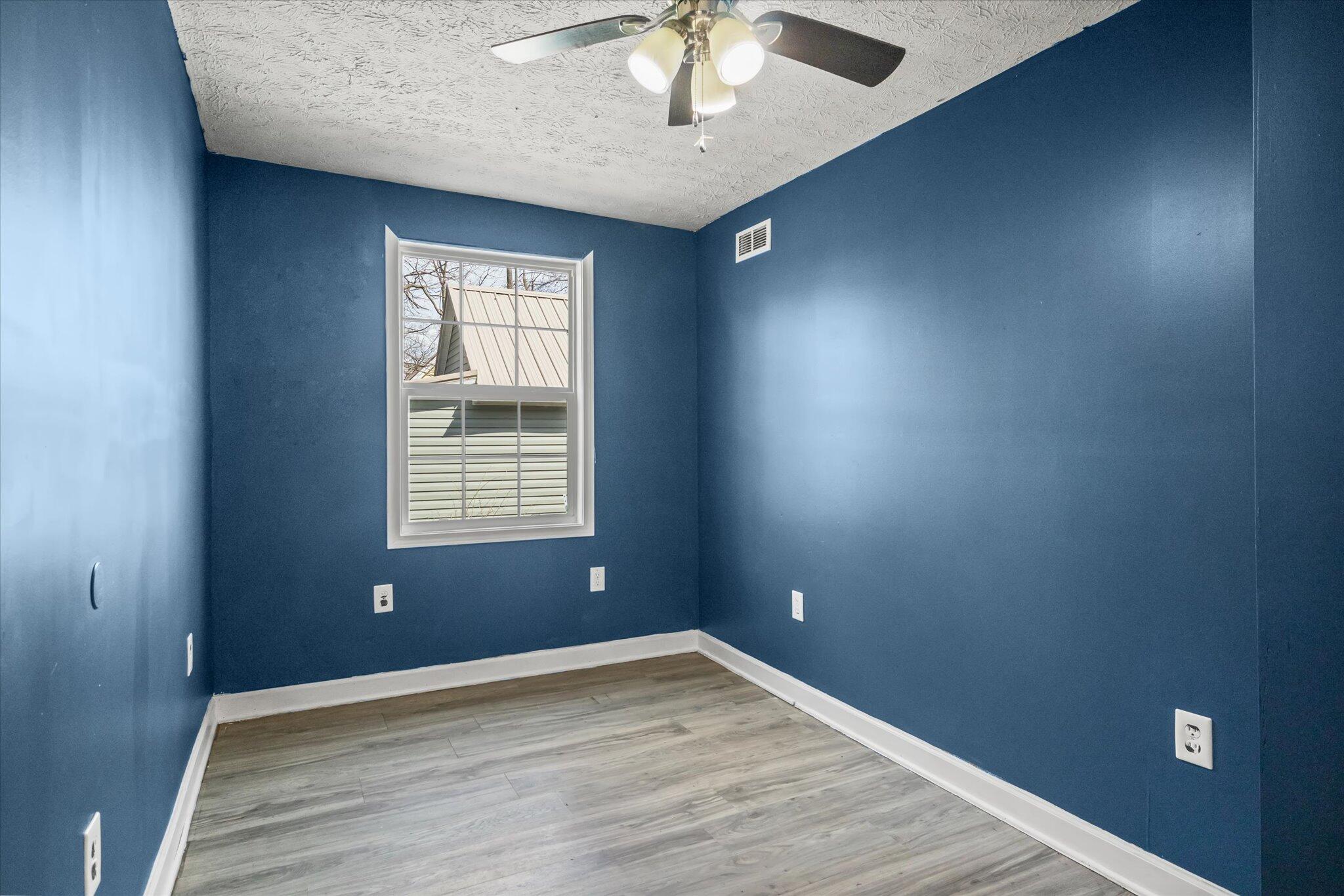 415 Spring Street Mount Sterling, KY 40353 - Photo 11 of 14 11-MG_8726