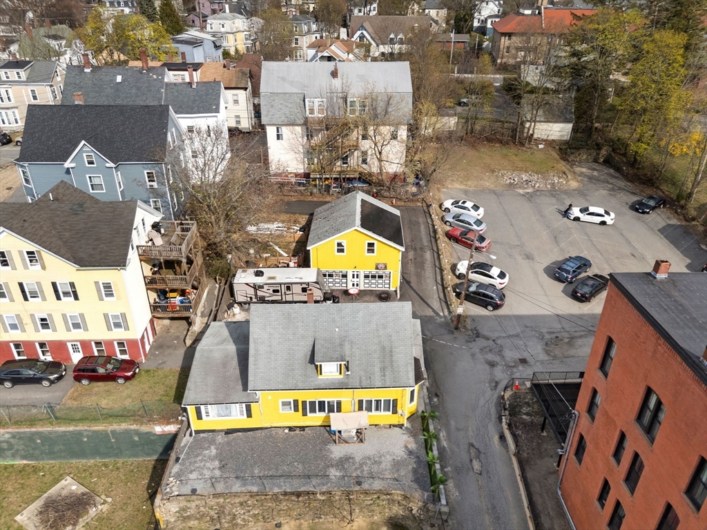 129 High Street Clinton, MA 01510 - Photo 20 of 23