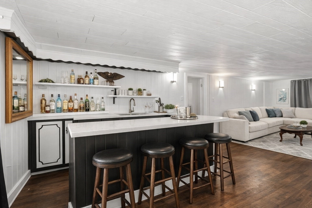 129 High Street Clinton, MA 01510 - Photo 4 of 23