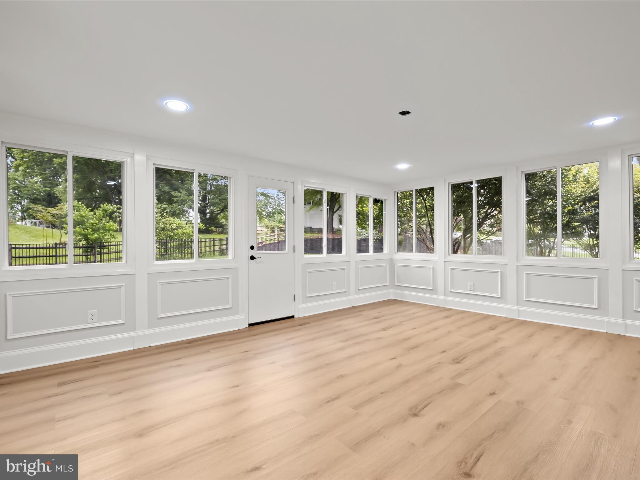 8018 Martown Road Laurel, MD 20723 - Photo 30 of 64 Sunroom
