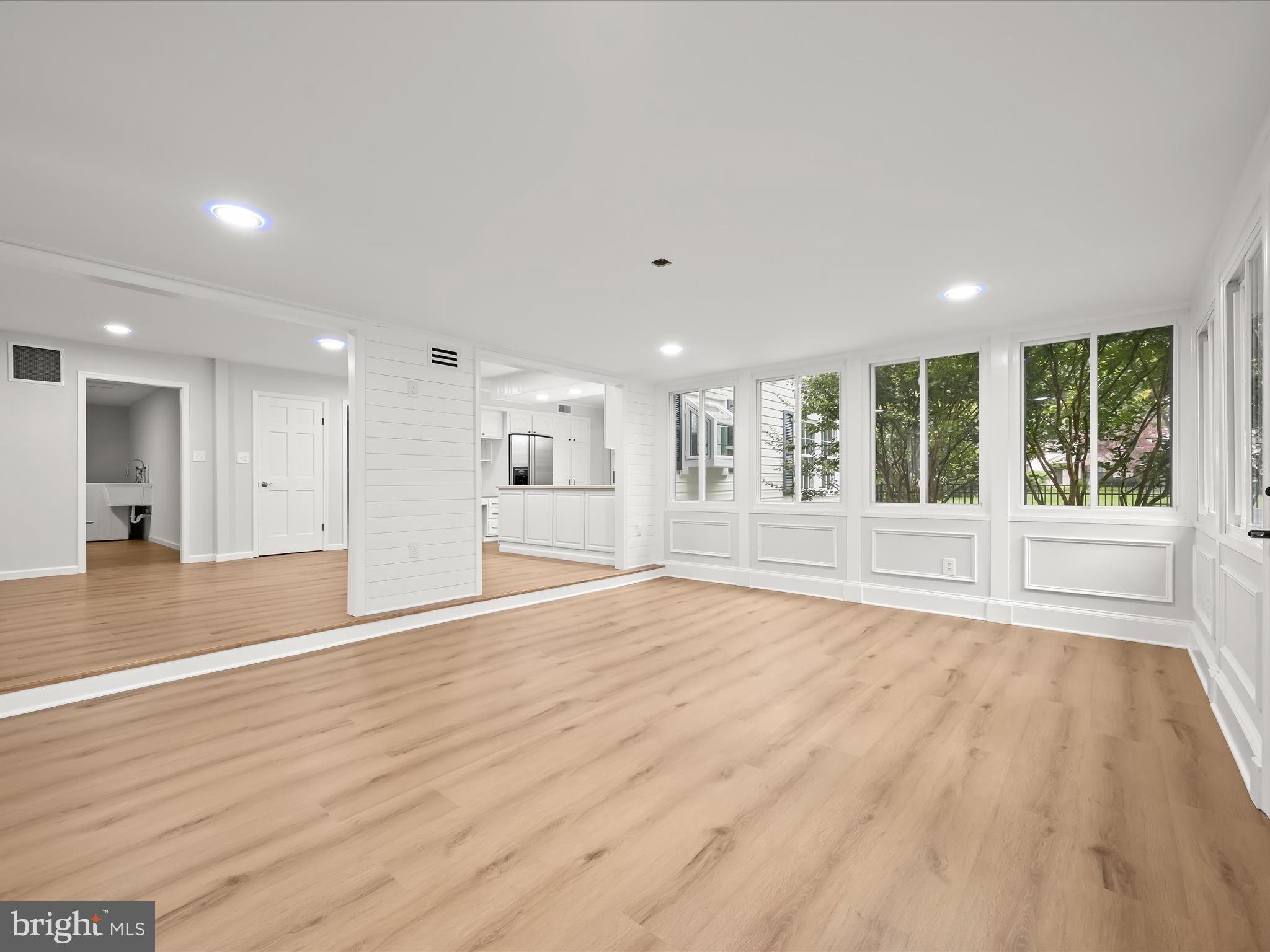 8018 Martown Road Laurel, MD 20723 - Photo 31 of 64 Sunroom