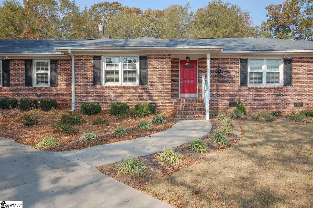 495 Woodside Road Simpsonville, SC 29680 - Photo 2 of 36