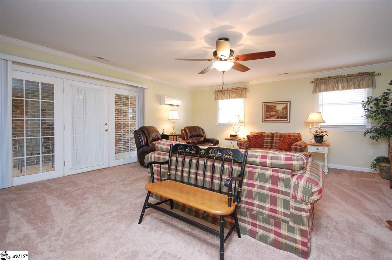 495 Woodside Road Simpsonville, SC 29680 - Photo 11 of 36