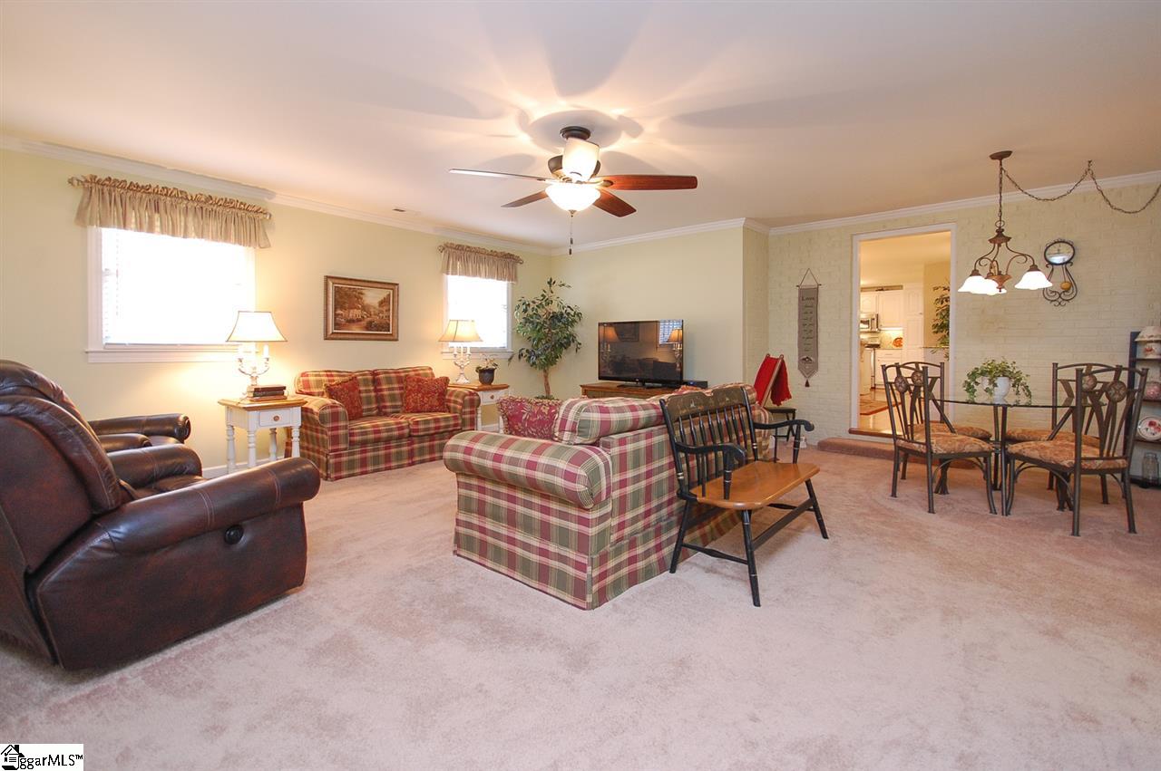 495 Woodside Road Simpsonville, SC 29680 - Photo 12 of 36