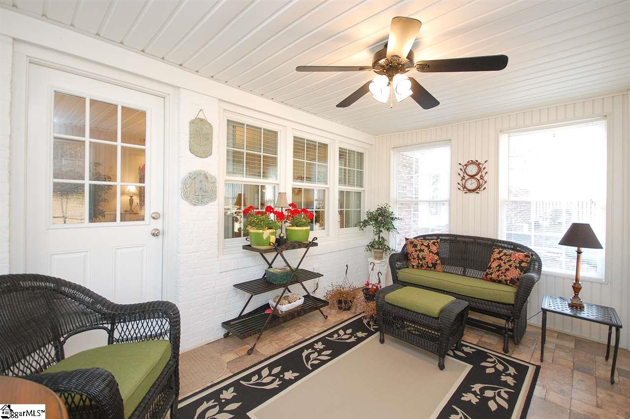 495 Woodside Road Simpsonville, SC 29680 - Photo 22 of 36 Sunroom