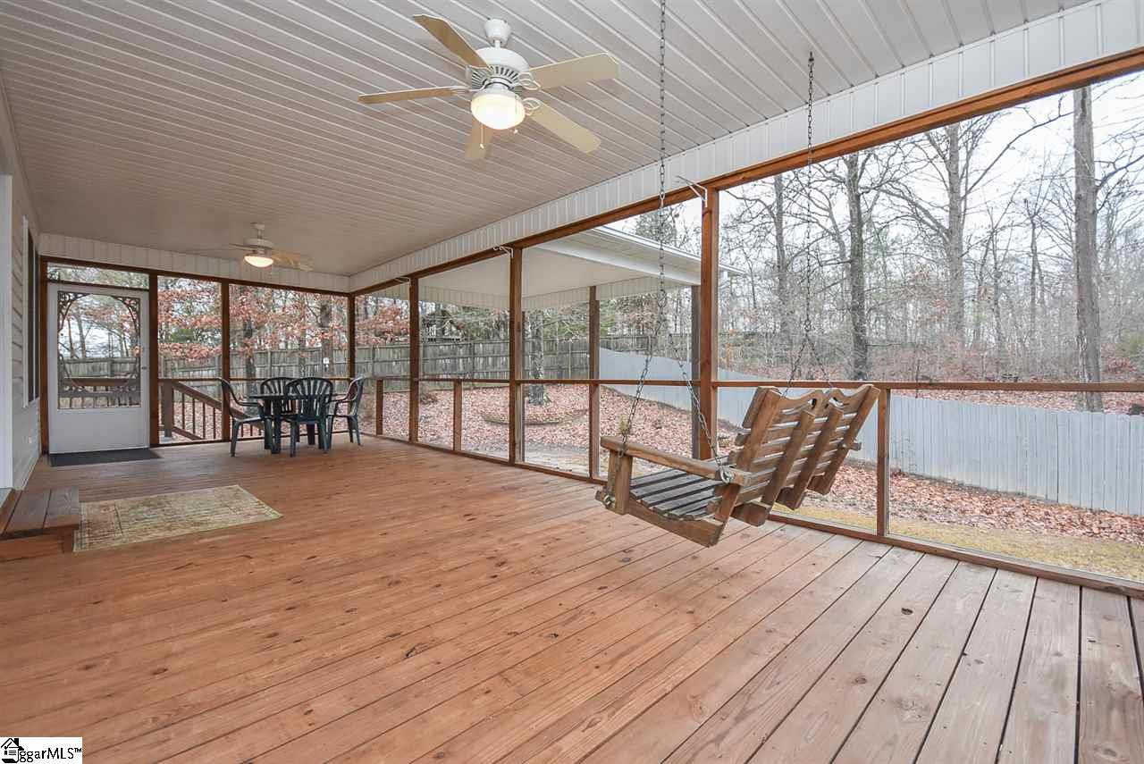 495 Woodside Road Simpsonville, SC 29680 - Photo 29 of 36 Large Screen Porch