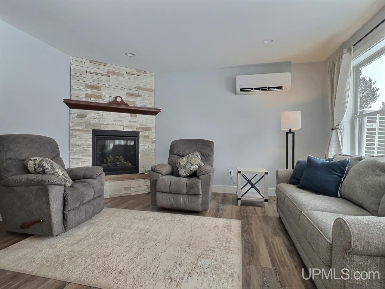 45176 Paradise Road Chassell, MI 49916 - Photo 8 of 28 Gallery Image 8