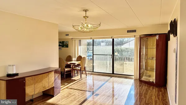 $249,900 | 8910 Krewstown Road, Unit 118, Philadelphia, PA 19115
