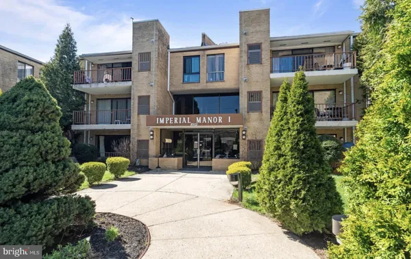 $249,900 | 8910 Krewstown Road, Unit 118, Philadelphia, PA 19115