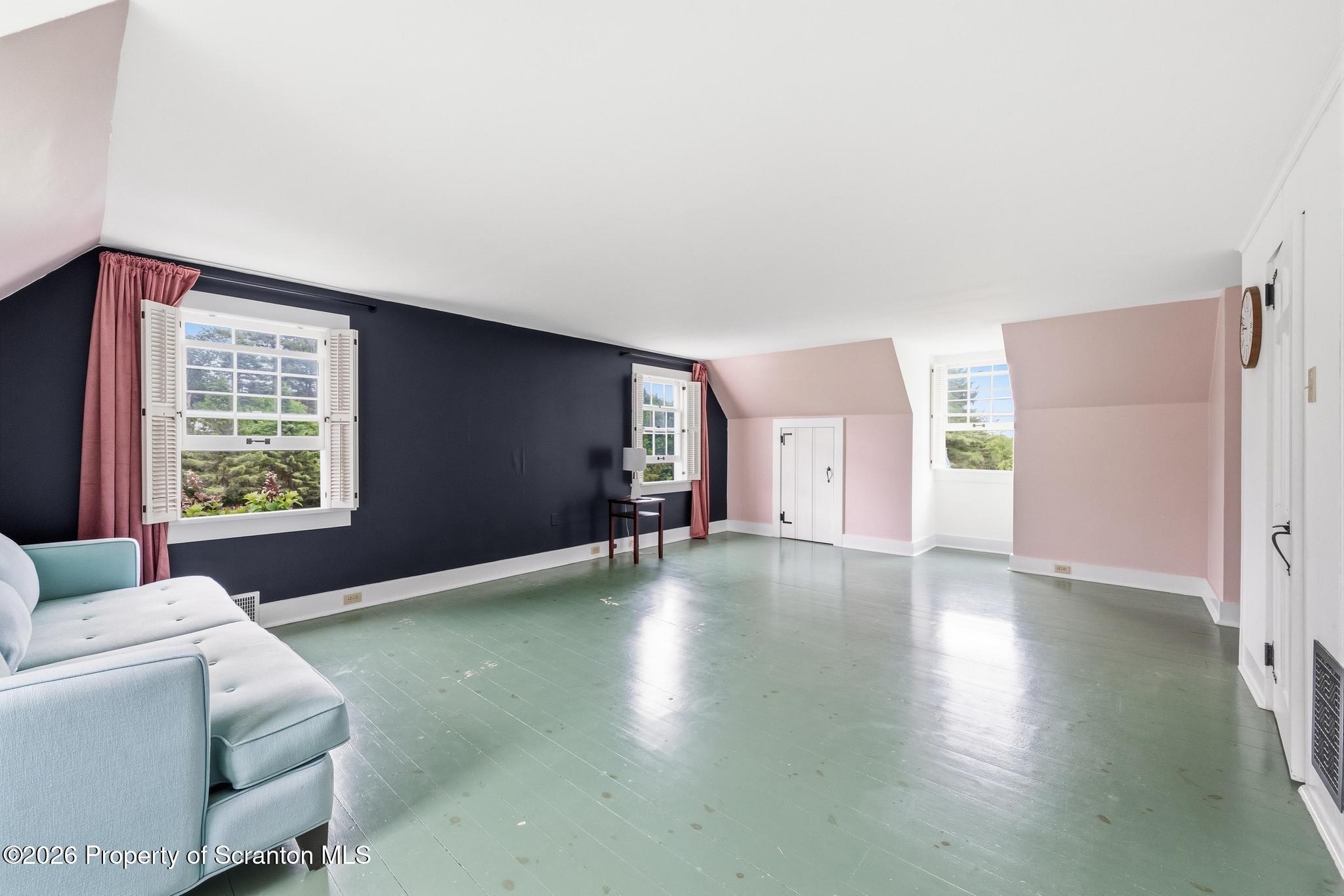 39 Golf Course Road Dallas, PA 18612 - Photo 28 of 111 DSC_8030-4