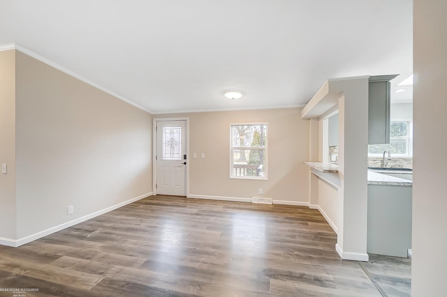 43231 Willow Road New Boston, MI 48164 - Photo 5 of 36 Gallery Image 5