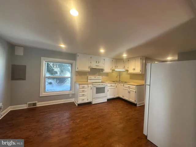 $1,750 | 410 North Street, Unit C, Doylestown, PA 18901