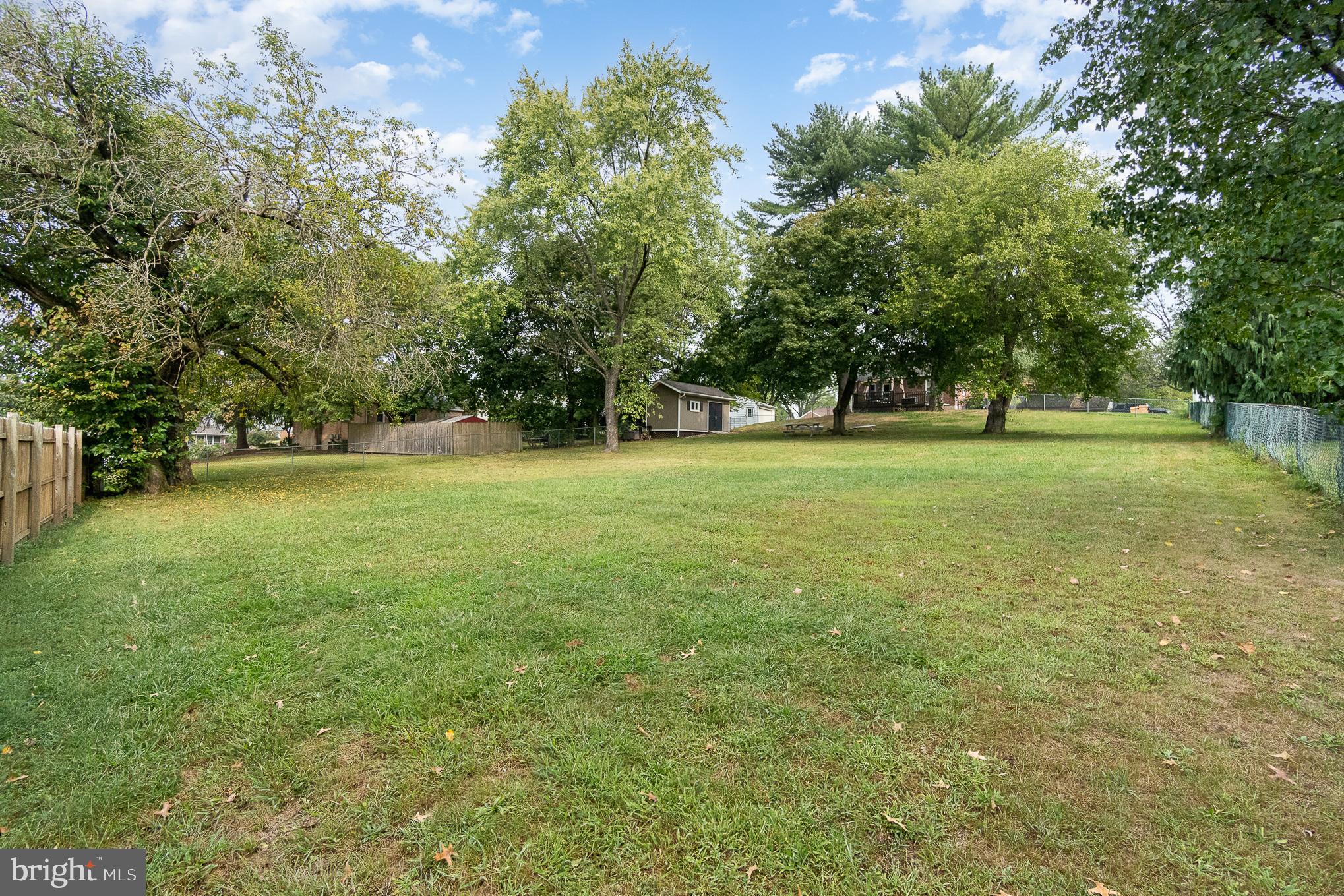 3601 Ridgeway Road Harrisburg, PA 17109 - Photo 22 of 27