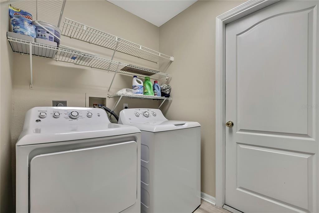 103 Daisy Lane Inverness, FL 34452 - Photo 24 of 40 a utility room with dryer and washer
