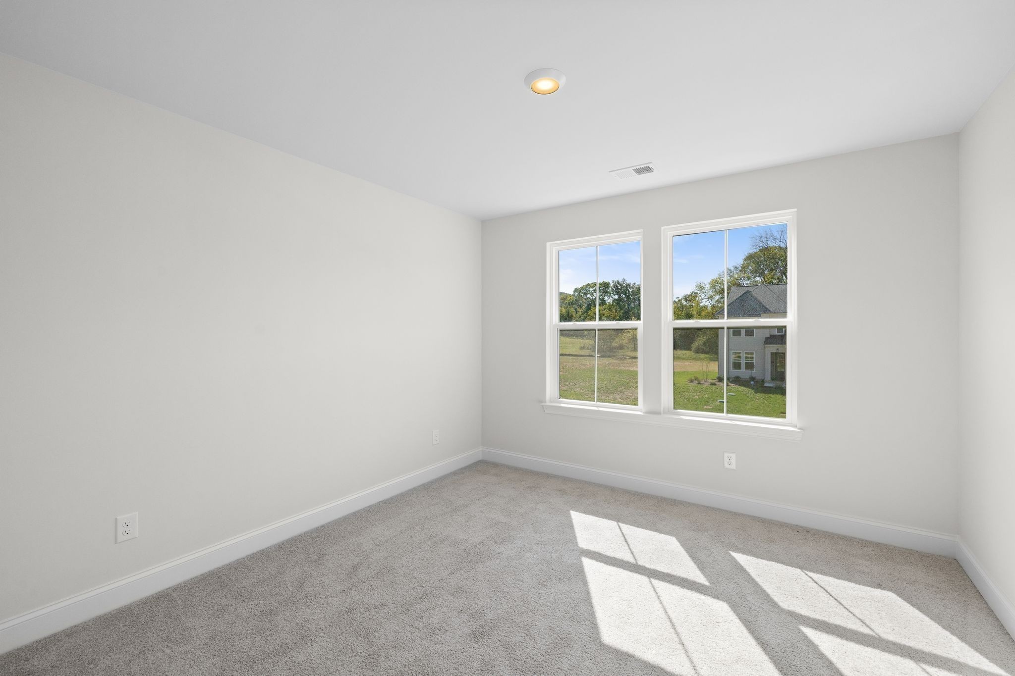 7318 Winners Road Murfreesboro, TN 37129 - Photo 31 of 44 an empty room with a window