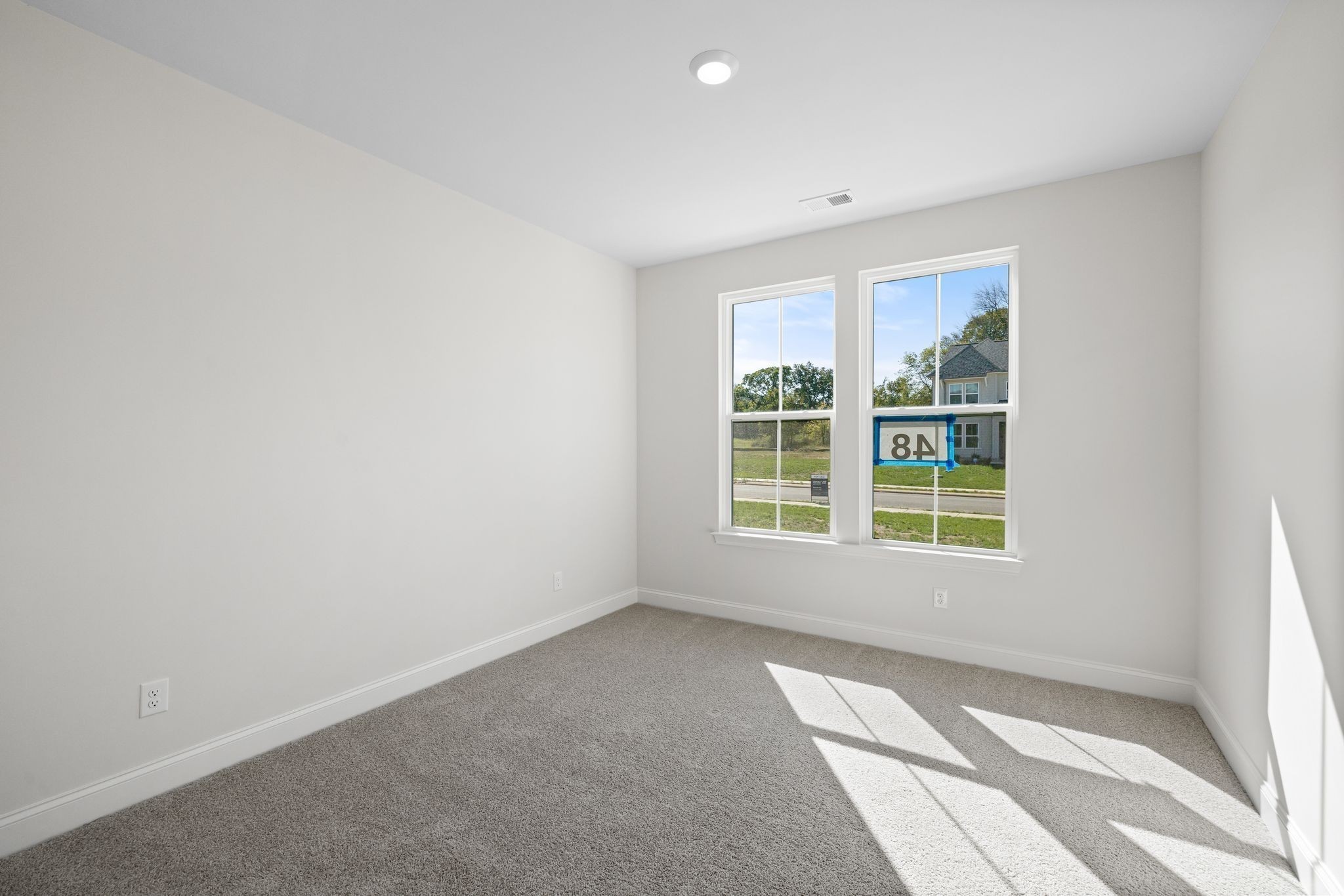 7318 Winners Road Murfreesboro, TN 37129 - Photo 10 of 44 an empty room with a window