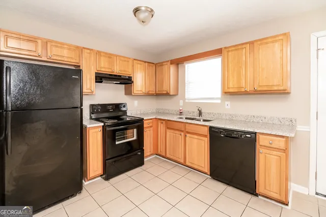 $1,825 | 9403 Highland Ridge, Jonesboro, GA 30238