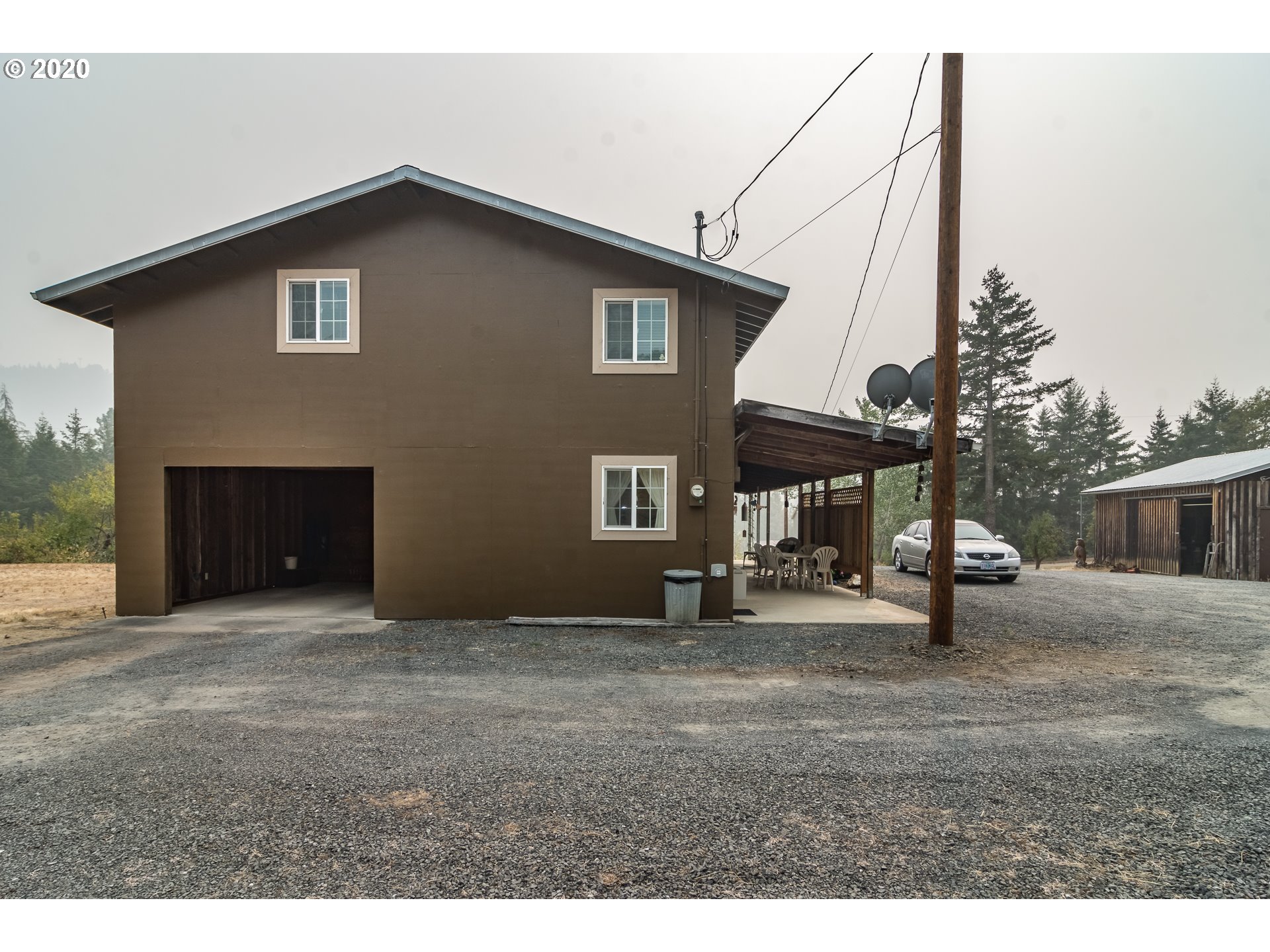2749 Tenmile Valley Road Tenmile, OR 97481 - Photo 25 of 32