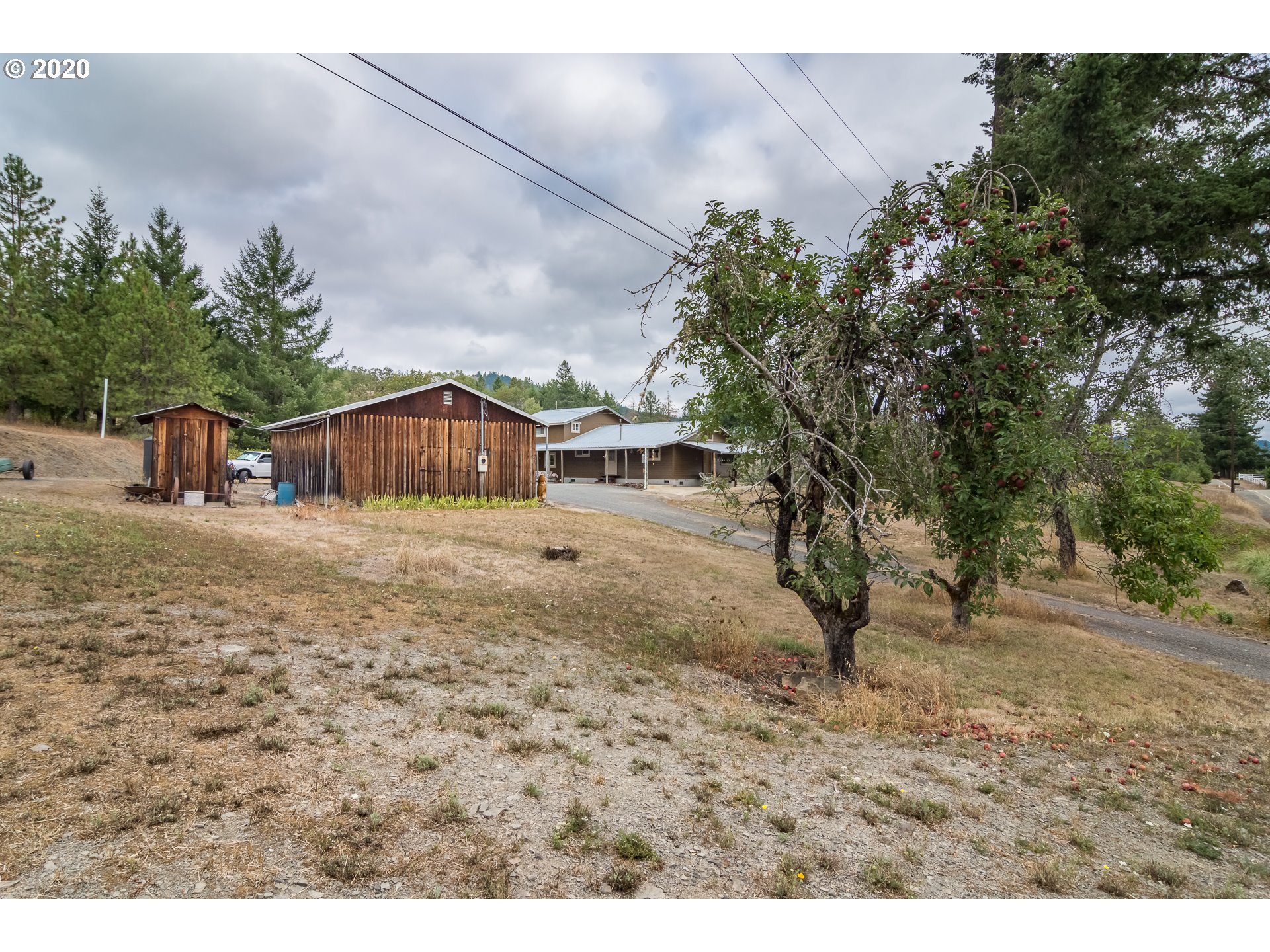 2749 Tenmile Valley Road Tenmile, OR 97481 - Photo 30 of 32