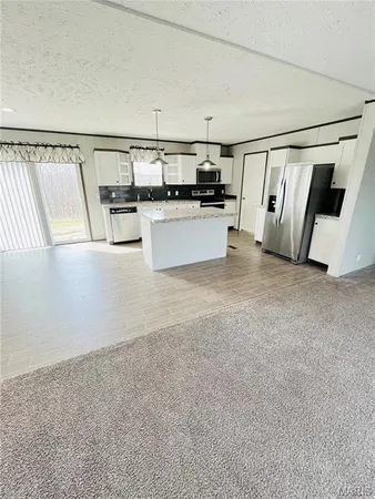 $320,000 | 845 Highway Ee Winfield Mo 63389, Winfield, MO 63389