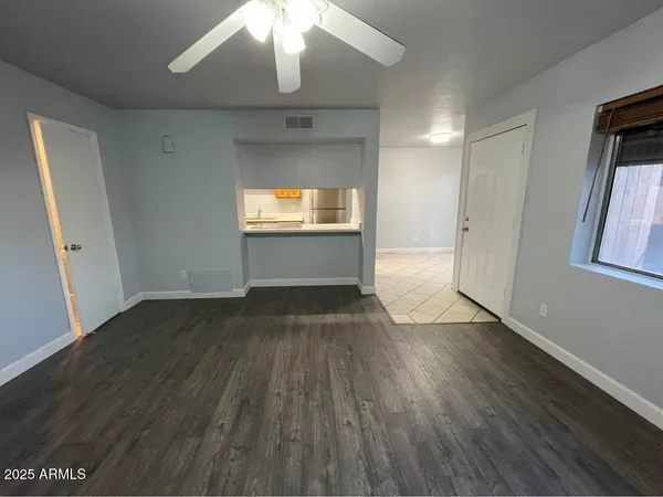 $1,670 | 1455 North Alma School Road, Unit 11, Mesa, AZ 85201