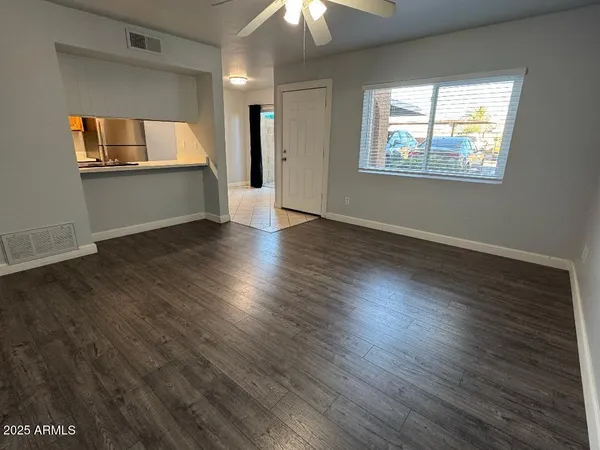 $1,670 | 1455 North Alma School Road, Unit 11, Mesa, AZ 85201