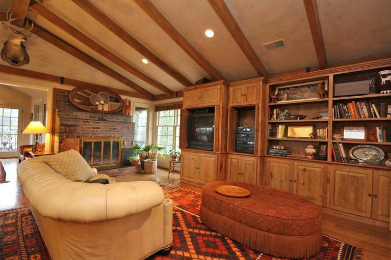 594 Moores Mill Road Midway, KY 40347 - Photo 23 of 57 Photo 23