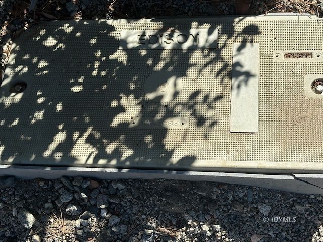 Howland Road Idyllwild, CA 92549 - Photo 11 of 16 Undergrond power at the street on lot