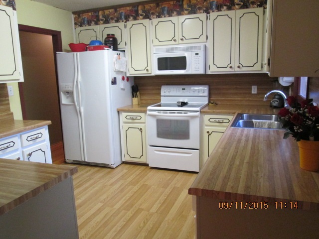 1421 Old Ivy Road Anderson, SC 29621 - Photo 8 of 24