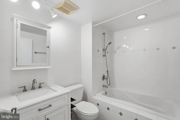 $539,900 | 12302 Scotch Bonnet Court, Reston, VA 20191