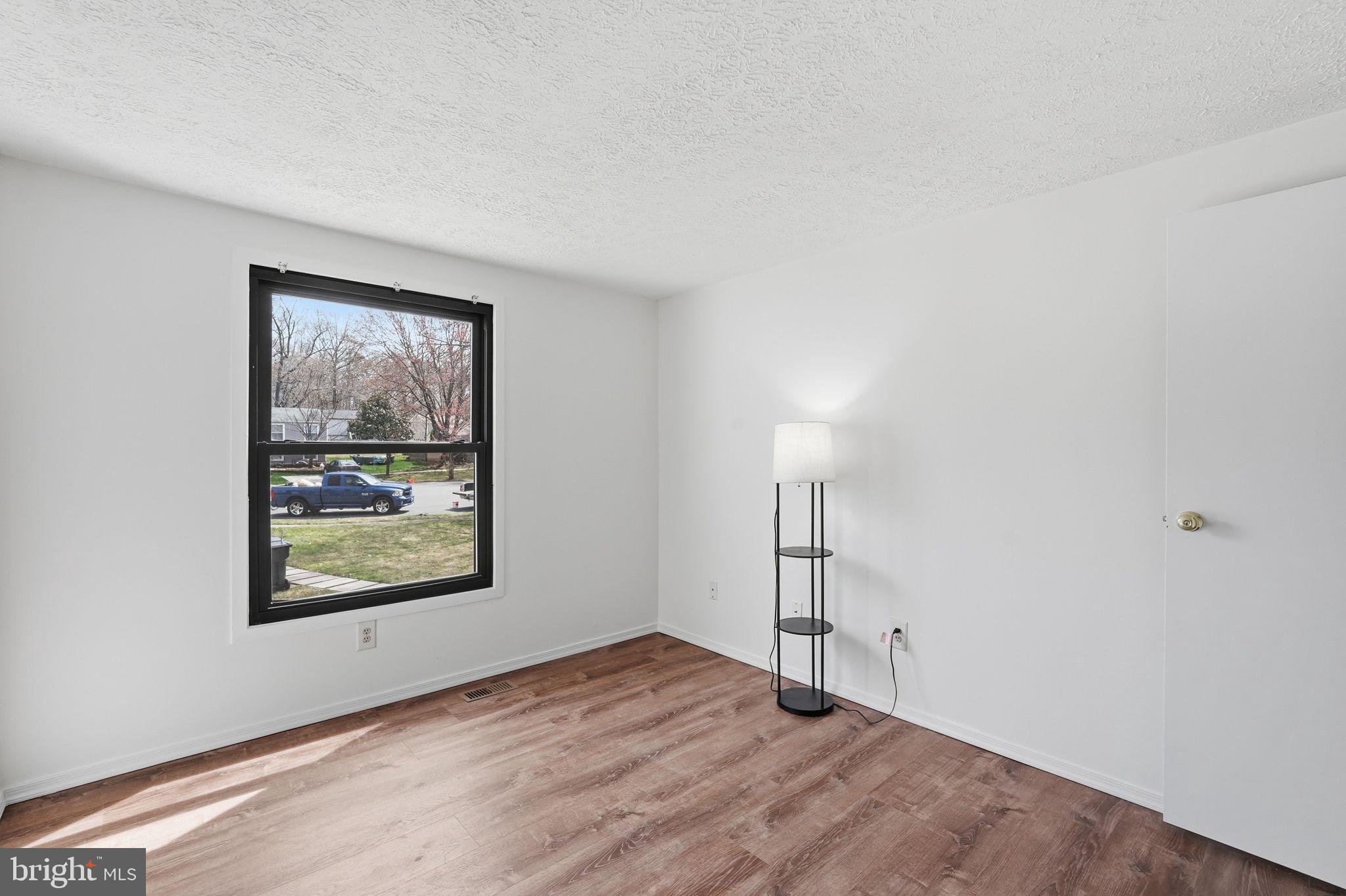 12302 Scotch Bonnet Court Reston, VA 20191 - Photo 19 of 40