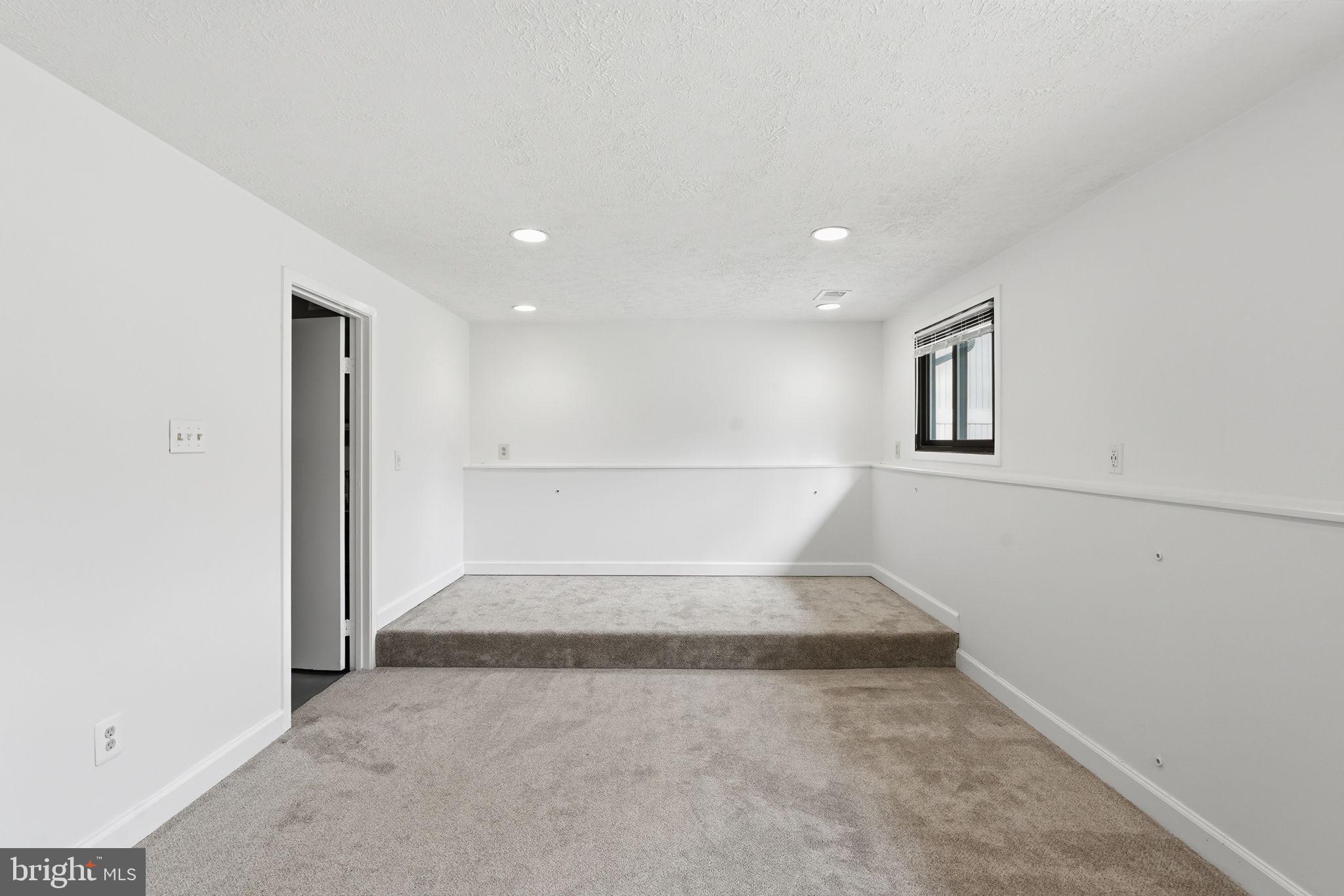 12302 Scotch Bonnet Court Reston, VA 20191 - Photo 24 of 40